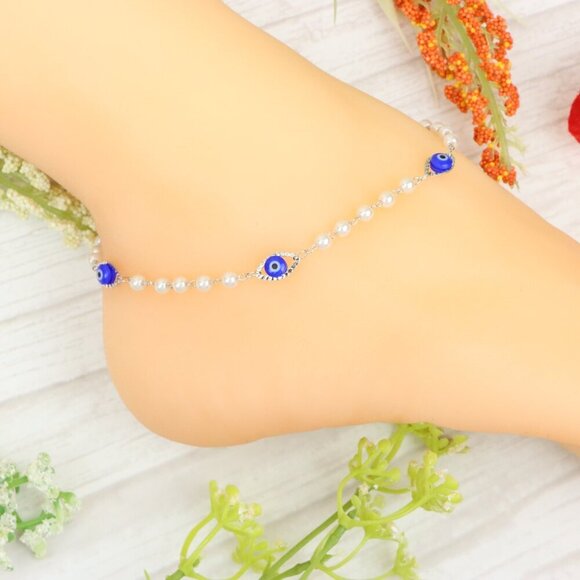 "Handmade Anklet – Elegant & Delicate Jewelry for Women | UNVRC1418 - Picture 9 of 10